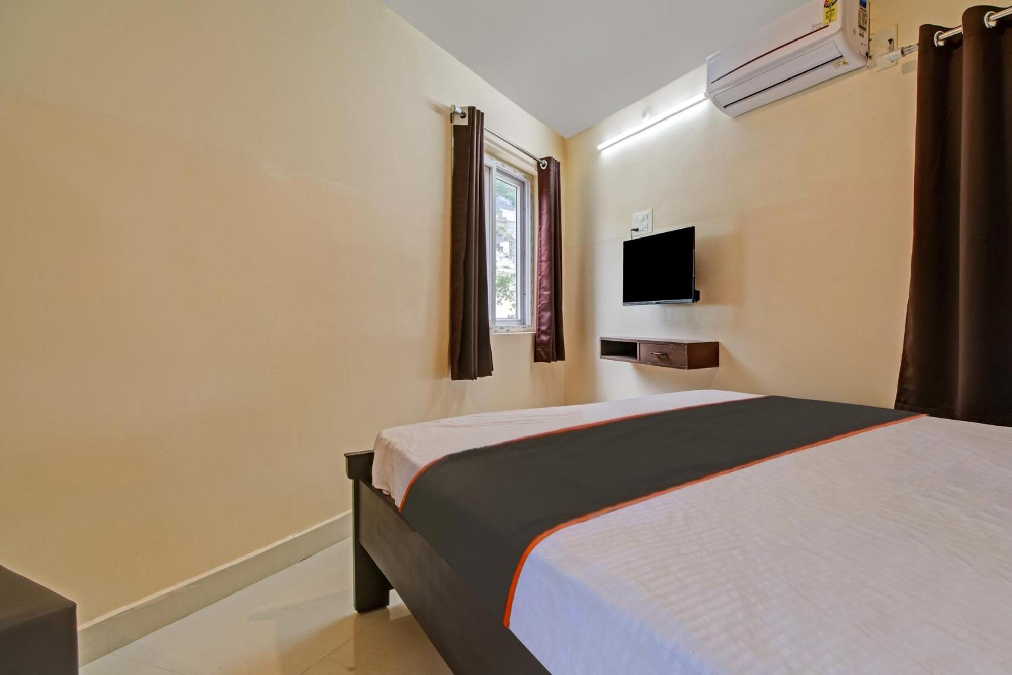 Hotel O Rsd Grand Gunadala Exterior photo